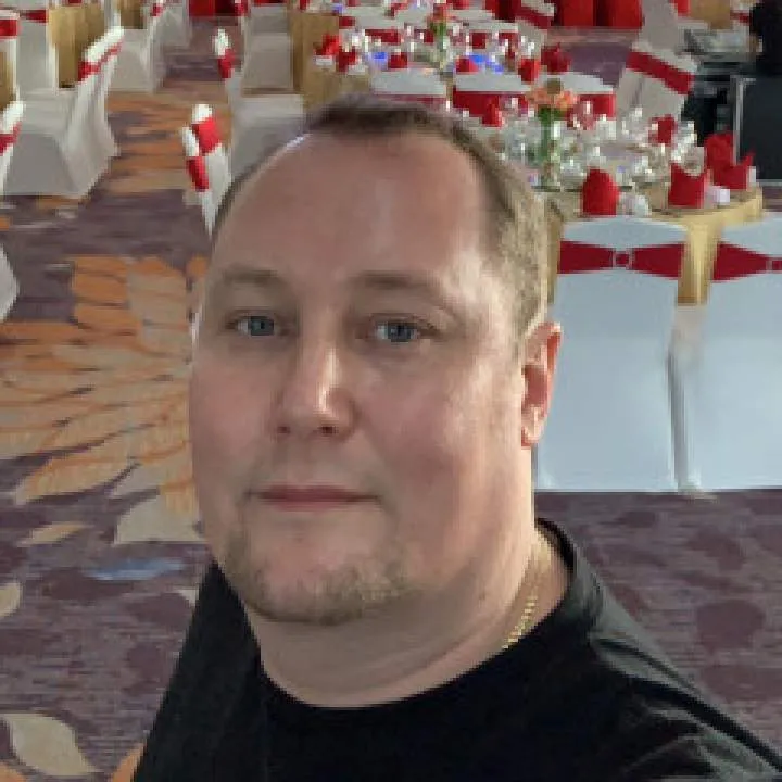 Julienzh Photo On Jungo Live