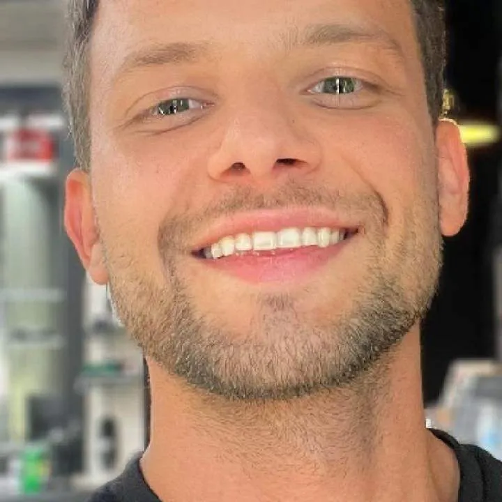 Mike Photo On Jungo Live