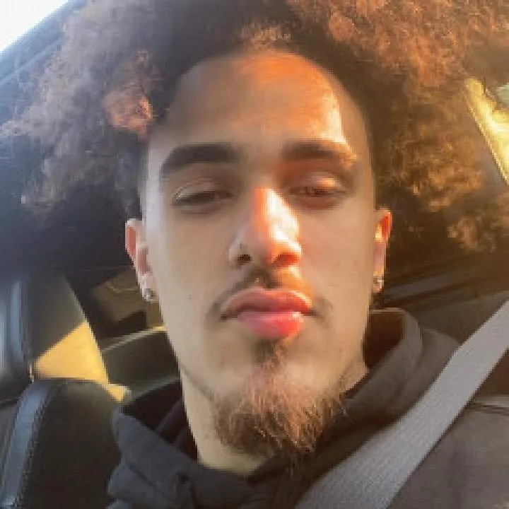 Leoleo Photo On Jungo Live