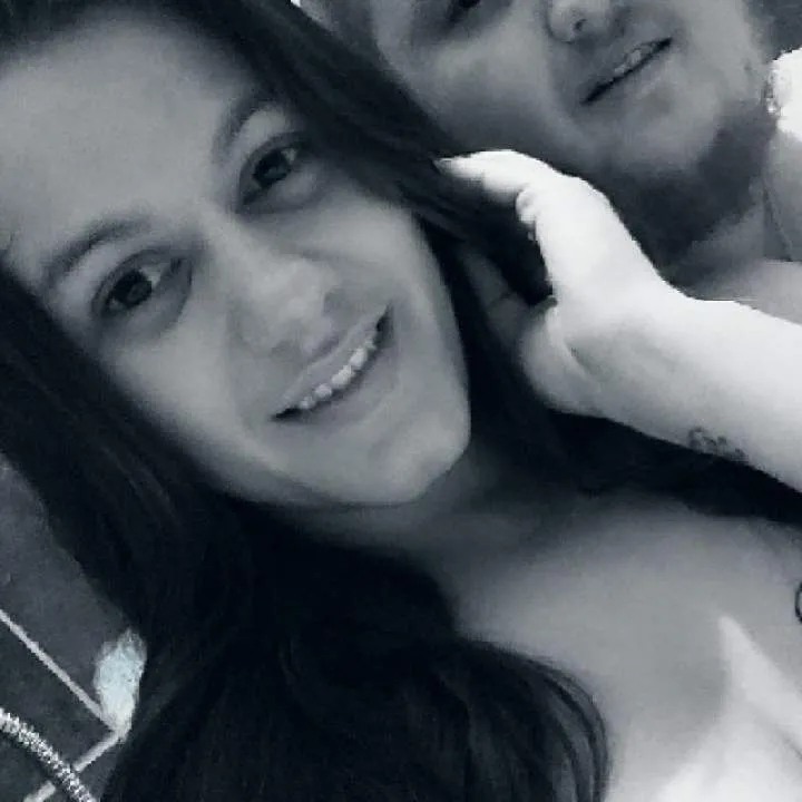 Beauty And Thee Geek Photo On Jungo Live