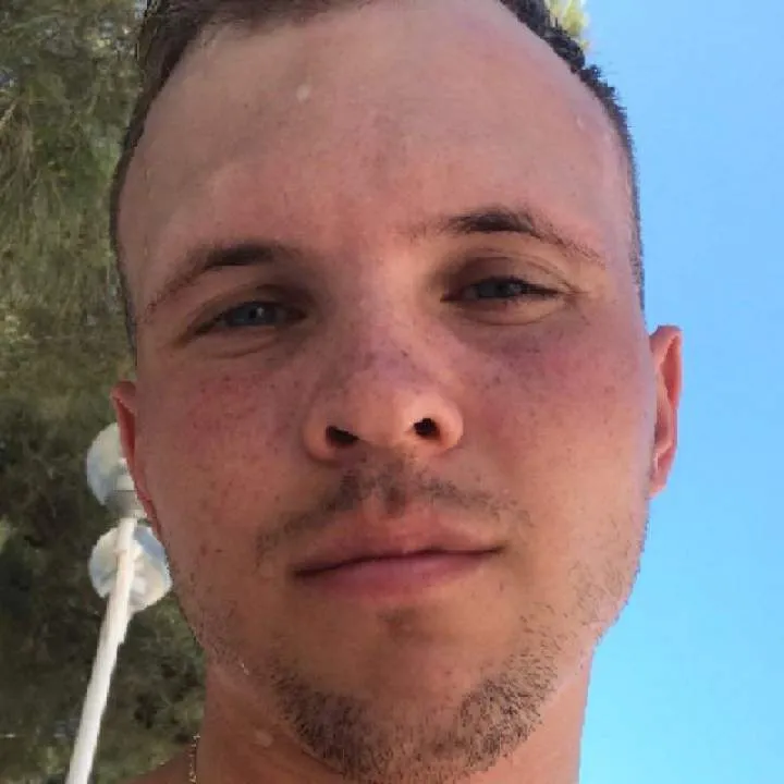 Maks.... Photo On Jungo Live