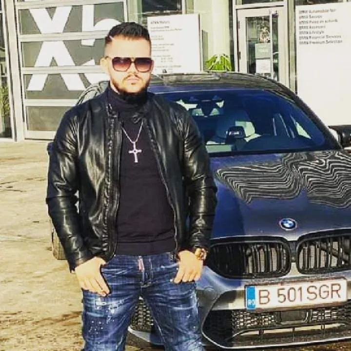 Futai Photo On Jungo Live