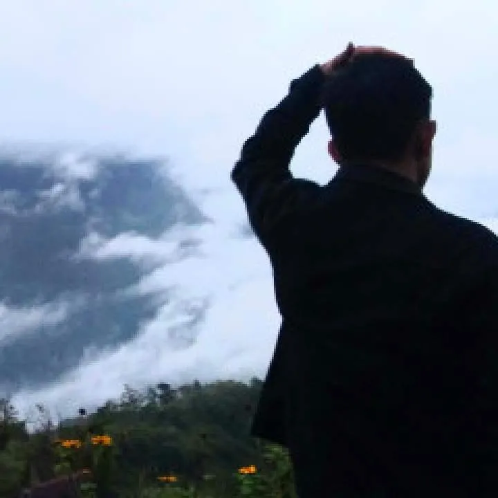 Simon Blue Photo On Jungo Live