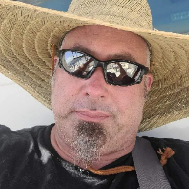 Si0n13 Photo On Jungo Live