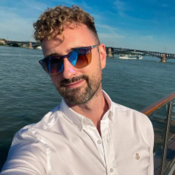 Woodfred Photo On Jungo Live