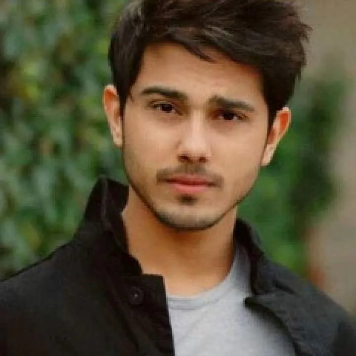 Kaan GÜneŞ Photo On Jungo Live