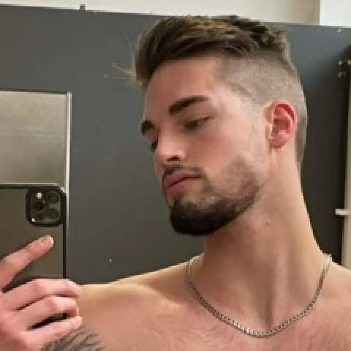 Alec Photo On Jungo Live