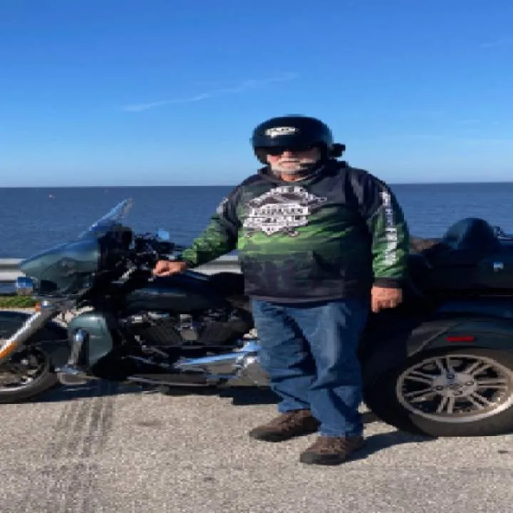 Dude Photo On Jungo Live