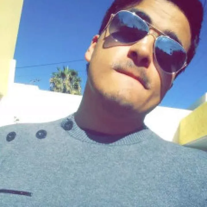 Tony @....+........ Photo On Jungo Live