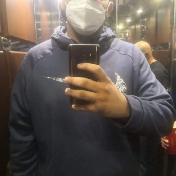 Discreet8 Photo On Jungo Live