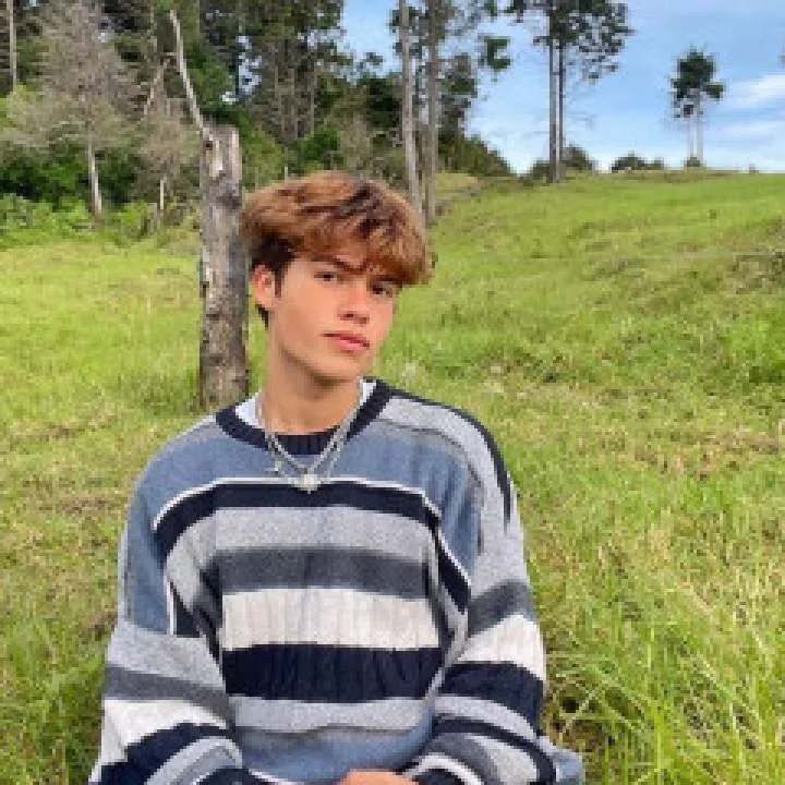 Mario Photo On Jungo Live