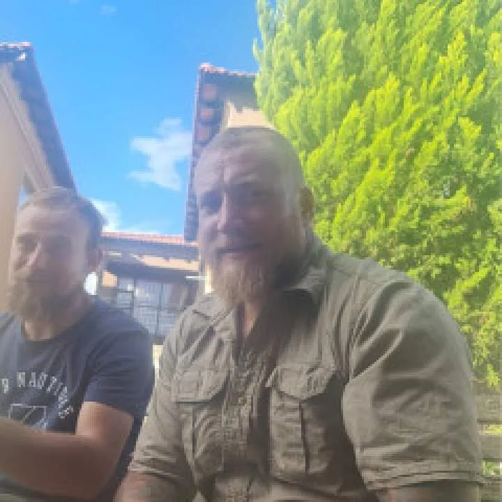 Steven Photo On Jungo Live