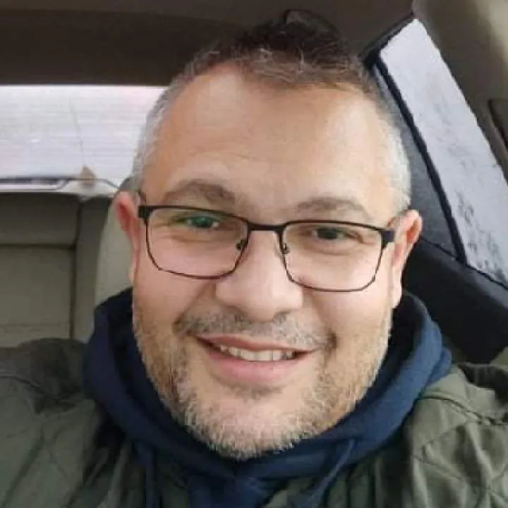 Ernő Photo On Jungo Live