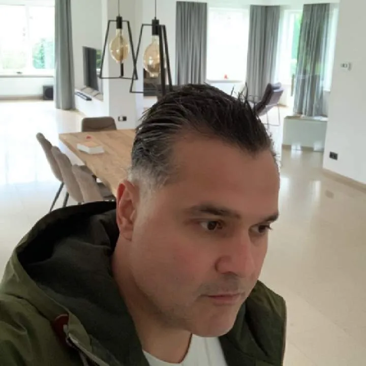 Cocky Photo On Jungo Live