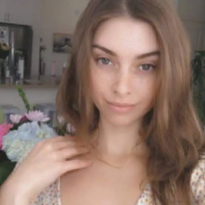 Mistress Lara Photo On Jungo Live