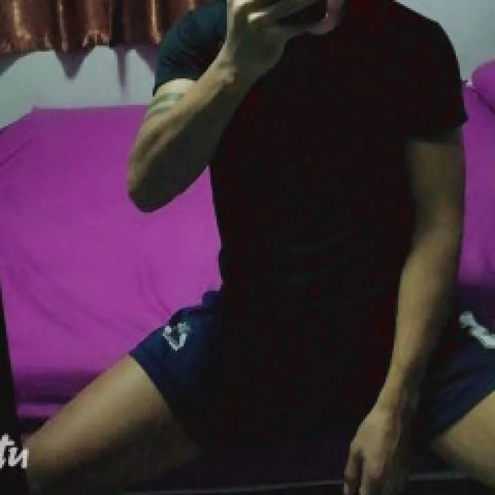 Black Photo On Jungo Live