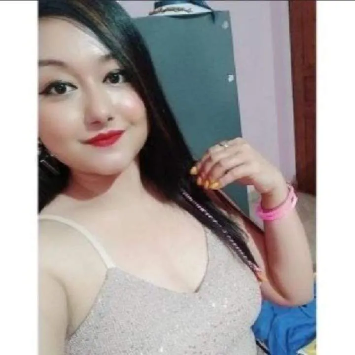 Sarah Dom Photo On Jungo Live