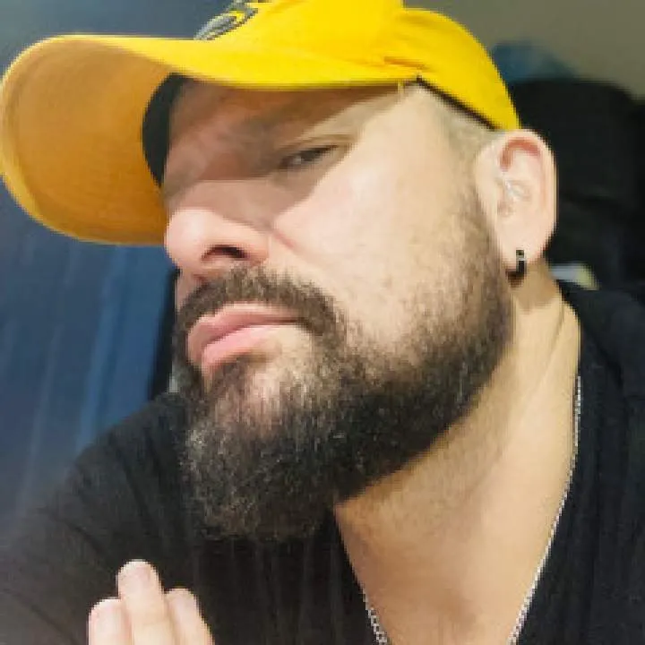 Max Photo On Jungo Live