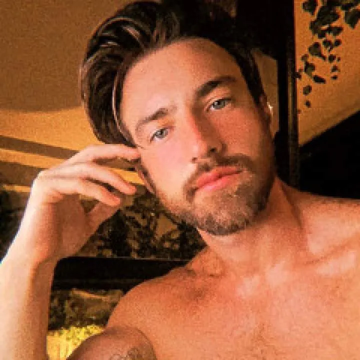 Karan Photo On Jungo Live