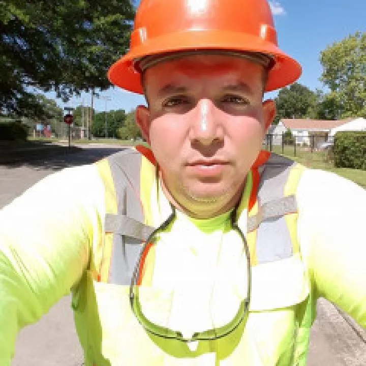 Raymond Photo On Jungo Live