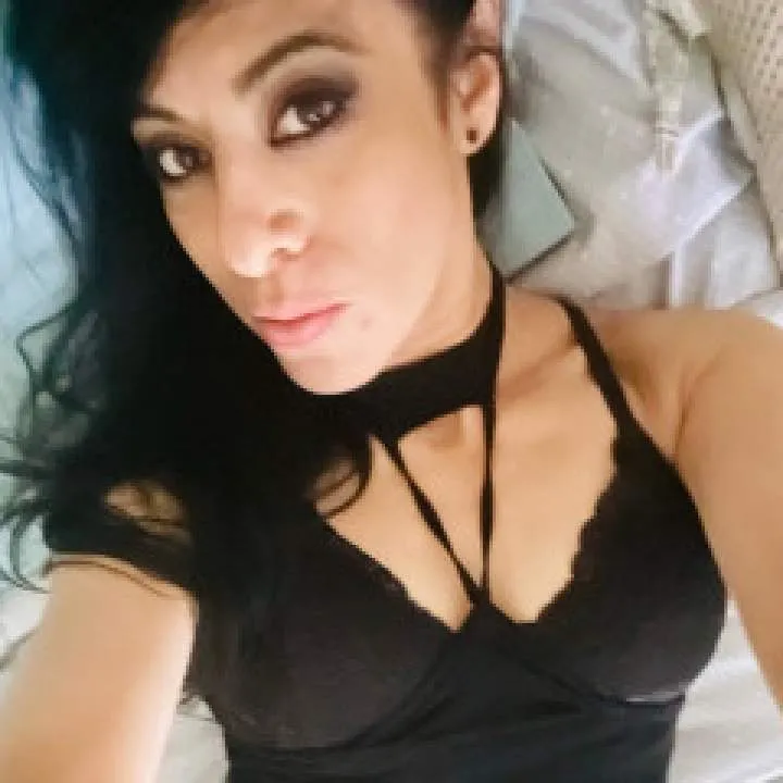 Sexy Lady Photo On Jungo Live