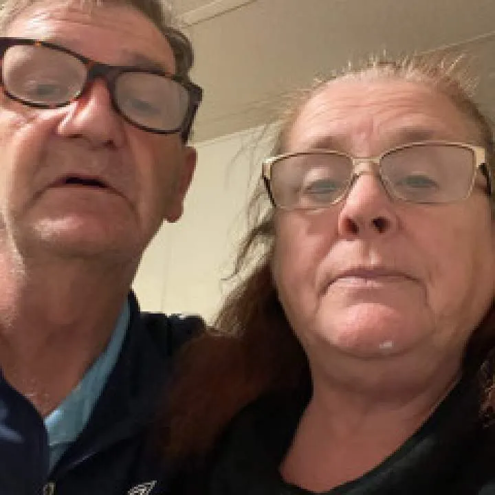 Buttons Photo On Jungo Live