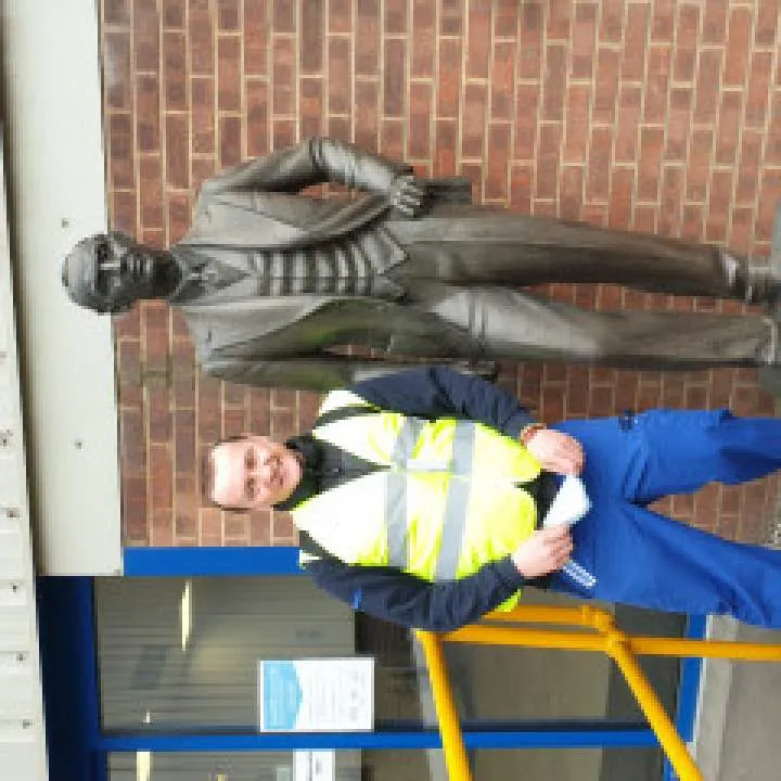 Alex Photo On Jungo Live