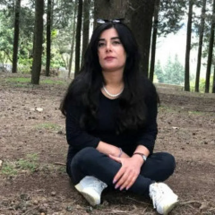 Lora Photo On Jungo Live