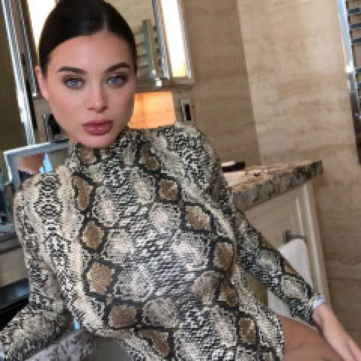 Elaine Hilton Photo On Jungo Live