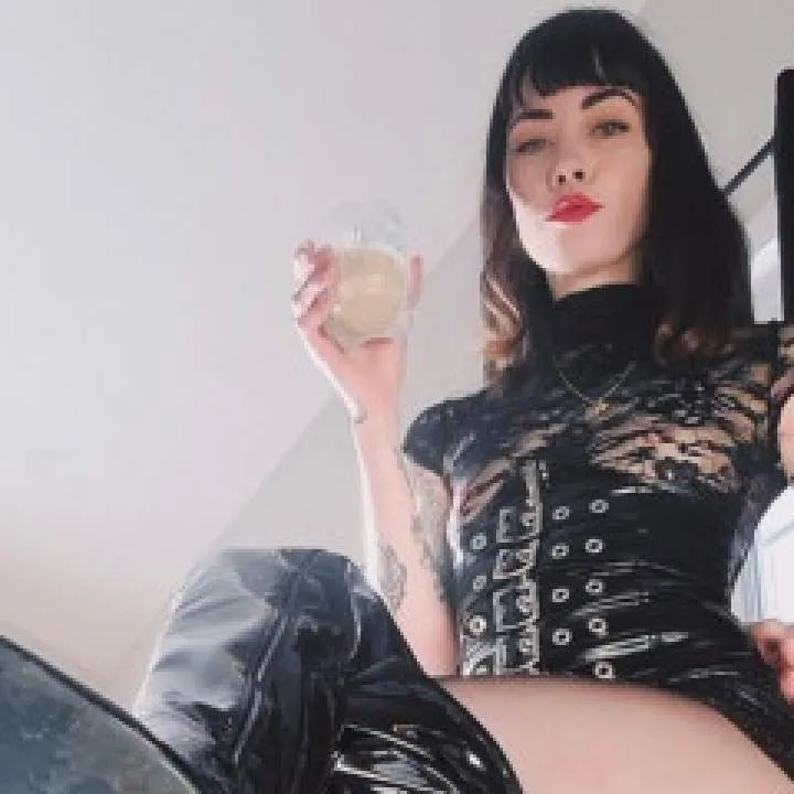 Mistressjessy36 Photo On Jungo Live