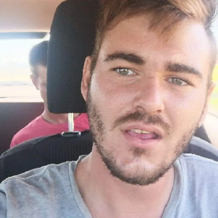 Bezx2 Photo On Jungo Live