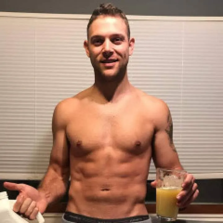 Joncolli28 Photo On Jungo Live