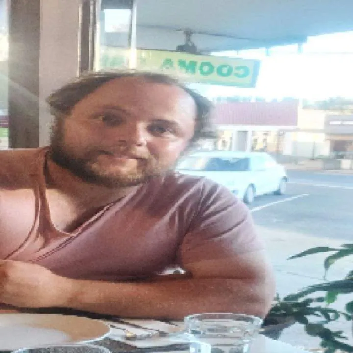 Paul Photo On Jungo Live