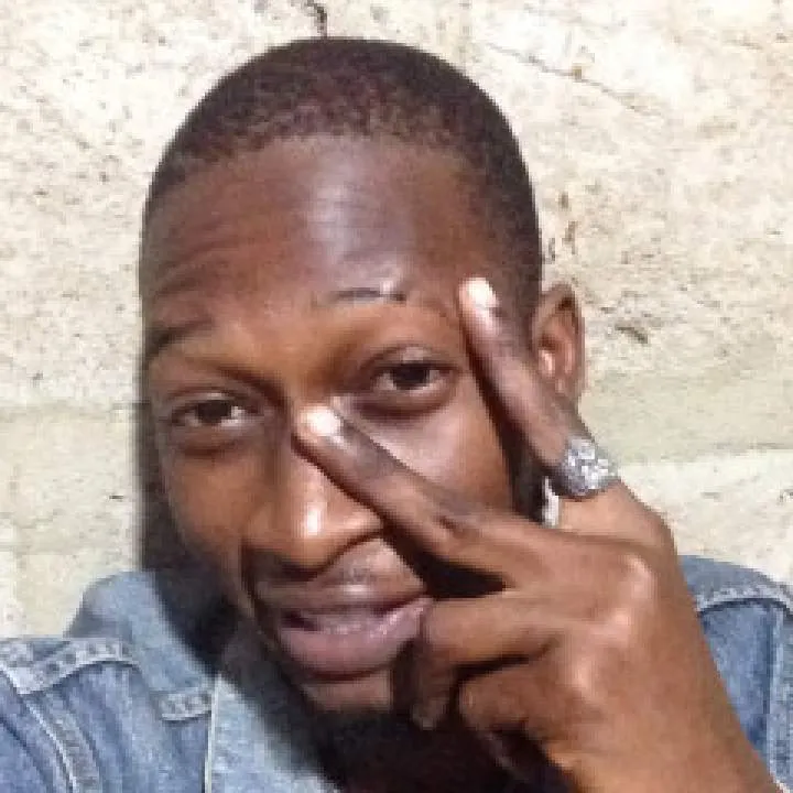 El One Photo On Jungo Live