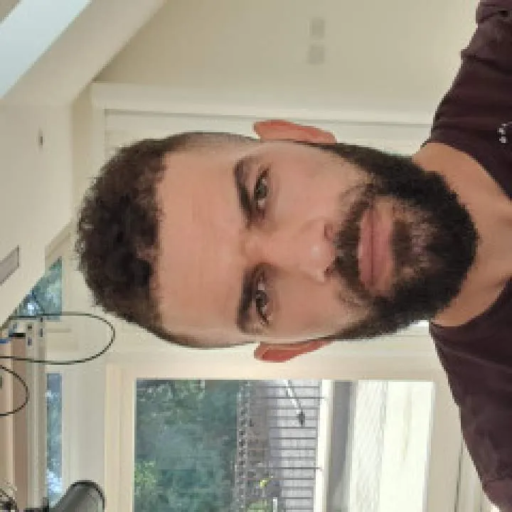 Aj28 Photo On Jungo Live