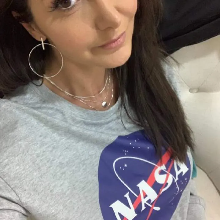 Ariana Photo On Jungo Live