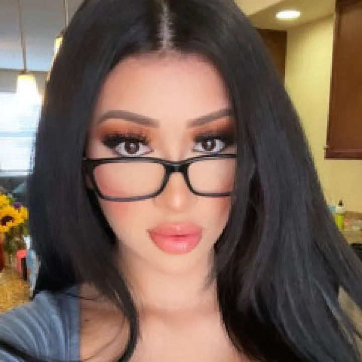 Tania Photo On Jungo Live