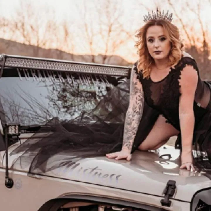 Motowife........ Photo On Jungo Live