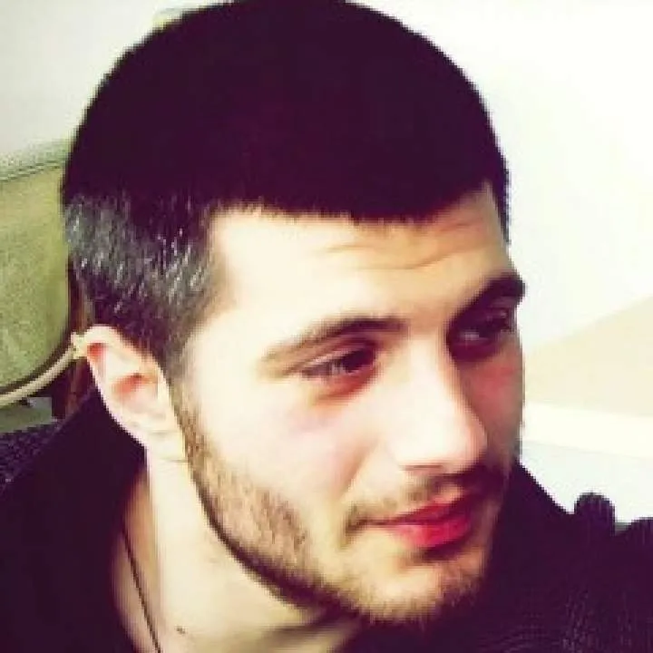 Dani Photo On Jungo Live