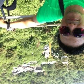 Adam Photo On Jungo Live