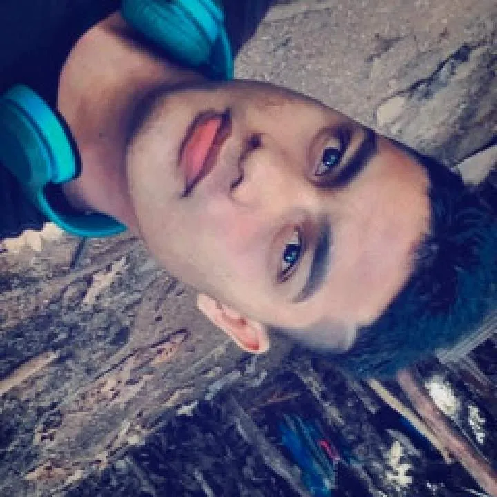 Ponifas Photo On Jungo Live