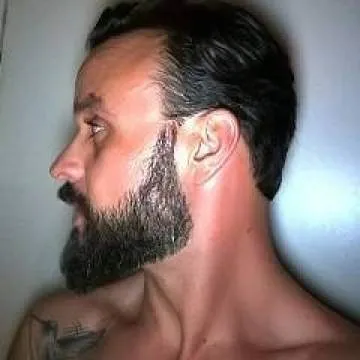 Andrés Photo On Jungo Live