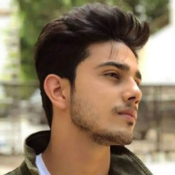 Rojo Photo On Jungo Live