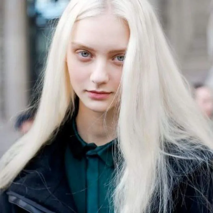 Sarah Photo On Jungo Live