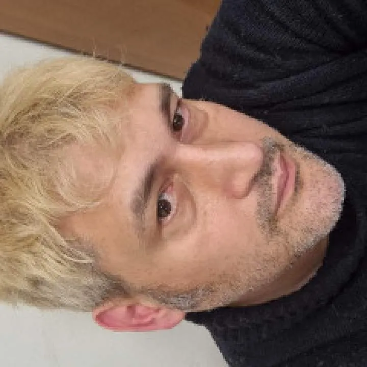 Roy........ Photo On Jungo Live