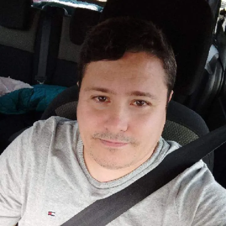 Singelcasa Photo On Jungo Live