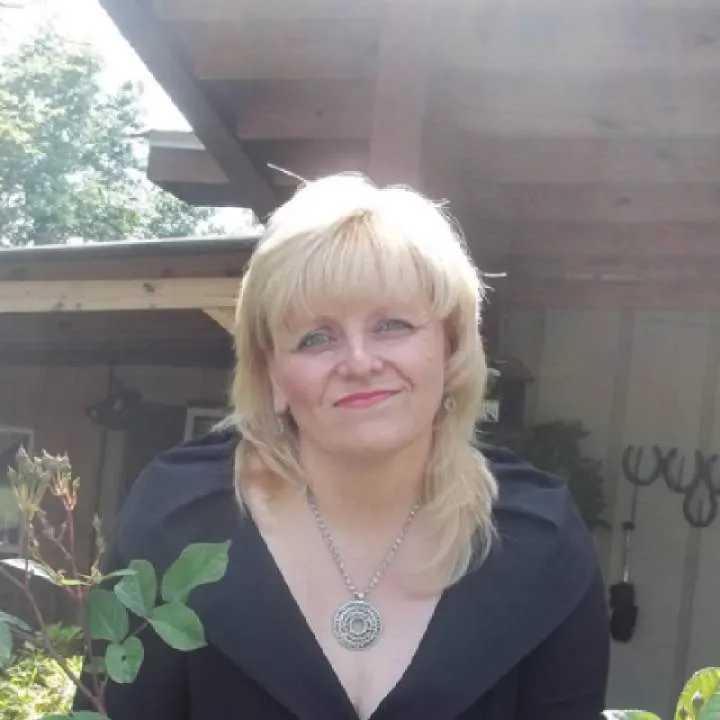 Lovely Linda Photo On Jungo Live