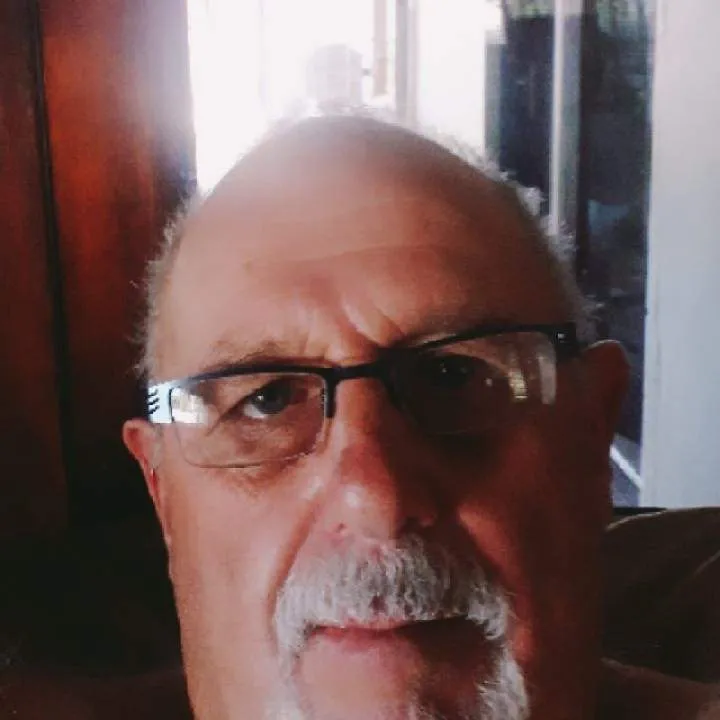 Lovie Photo On Jungo Live