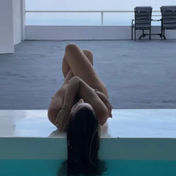 Hot And Curious Photo On Jungo Live