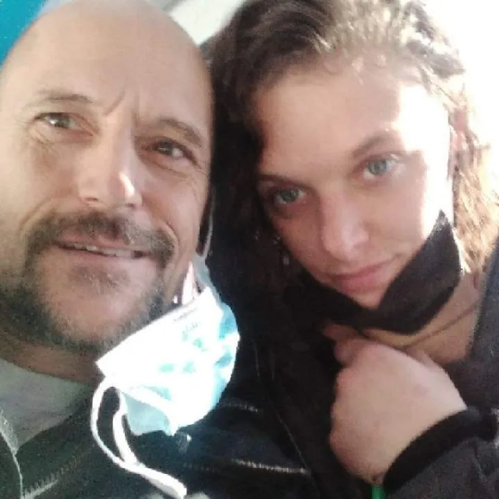 Taranoliverholes Photo On Jungo Live